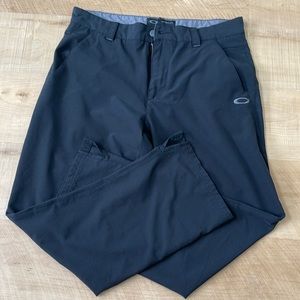 Men’s Oakley golf pants!!